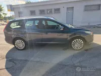 Usata Ford Focus 136 CV (100 kW) 2008 Grigio Station wagon