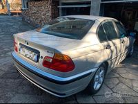 Usata BMW 318 1999 Grigio Berlina