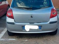 Usata Renault Clio III 86 CV (63 kW) 2007 Grigio Utilitaria