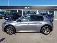 Usata Peugeot 208 Allure 100 kW (136 CV) 2023 Utilitaria