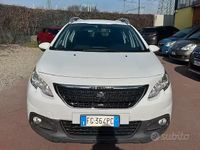 Usata Peugeot 2008 Active 82 CV (60 kW) 2017 Bianco SUV