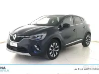 Usata Renault Captur Techno 101 CV (74 kW) 2024 Blu marine SUV