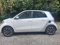 Usata Smart ForFour 71 CV (52 kW) 2015 Bianco Utilitaria