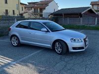 Usado Audi A3 Ambition 105 CV (77 kW) 2010 Gris Utilitario