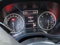 Usata Mercedes B180 Executive 109 CV (80 kW) 2013 Grigio Monovolume