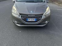 Usata Peugeot 208 Access 82 CV (60 kW) 2012 Marrone Utilitaria