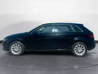 Usata Audi A3 Attraction 105 CV (77 kW) 2013 Nero Berlina