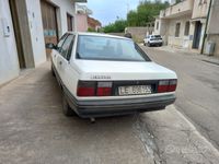 Usata Renault 21 69 CV (50 kW) 1988 Bianco Berlina