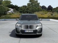 Nuova BMW iX1 M Sport 150 kW (204 CV) 2026 Space silver metallizzato SUV