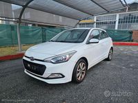 Usata Hyundai i20 84 CV (61 kW) 2017 Bianco Utilitaria