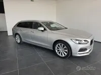 Usata Volvo V90 Momentum 190 CV (139 kW) 2017 Grigio Station wagon