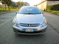 Usata Peugeot 307 108 CV (79 kW) 2004 Grigio Station wagon