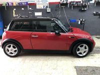 Usata Mini One D 75 CV (55 kW) 2005 Rosso Utilitaria