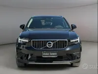 Usata Volvo XC40 211 CV (155 kW) 2023 Nero SUV