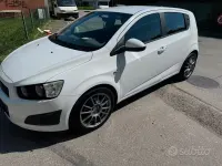 Usata Chevrolet Aveo 86 CV (63 kW) 2011 Bianco Utilitaria