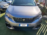 Usata Peugeot 3008 Allure 120 CV (88 kW) 2018 Grigio SUV