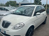 Usata Lancia Ypsilon 77 CV (56 kW) 2009 Bianco Utilitaria