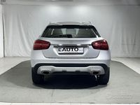 Usata Mercedes GLA180 122 CV (89 kW) 2017 Grigio SUV