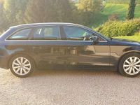 Käytetty Audi A4 Advanced 143 HP (105 kW) 2011 Musta Farmari