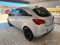 Usata Opel Corsa 95 CV (69 kW) 2017 Grigio Berlina