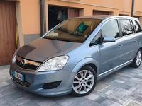 Usata Opel Zafira Cosmo 150 CV (110 kW) 2008 Grigio Monovolume