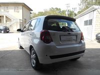 Usata Chevrolet Aveo 81 CV (59 kW) 2009 Bianco Berlina