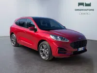 Begagnad Ford Kuga ST-Line X 225 HK (165 kW) 2023 Röd SUV