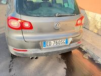 Usata VW Tiguan 140 CV (102 kW) 2011 Grigio SUV