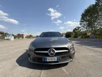 Usata Mercedes A180 109 CV (80 kW) 2018 Berlina