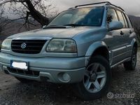 Usata Suzuki Grand Vitara 109 CV (80 kW) 2004 Grigio SUV
