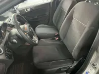 Usata Ford Fiesta 60 CV (44 kW) 2014 Argento Utilitaria
