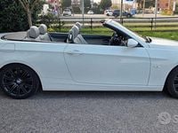 Usata BMW 325 Cabriolet Efficient Dynamics 197 CV (144 kW) 2008 Bianco Cabrio