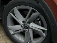 Nuova VW T-Roc Life 116 CV (85 kW) 2026 Flame red metallizzato nero SUV