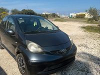 Usata Toyota Aygo 68 CV (50 kW) 2006 Nero Utilitaria