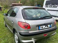 Usata Peugeot 206 68 CV (50 kW) 2002 Grigio Berlina