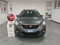 Usata Peugeot 2008 Active 75 CV (55 kW) 2017 Grigio SUV