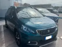 Usata Peugeot 2008 99 CV (72 kW) 2018 Verde SUV