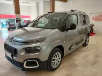 Usata Citroën Berlingo Feel 102 CV (75 kW) 2022 Grigio Monovolume