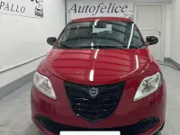 Usata Lancia Ypsilon 80 CV (58 kW) 2015 Rosso Utilitaria