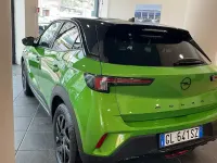 Usata Opel Mokka GS Line 101 CV (74 kW) 2022 Mamba green SUV
