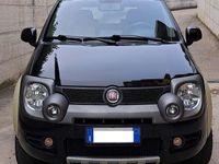 Usata Fiat Panda 4x4 Cross 75 CV (55 kW) 2011 Nero Utilitaria