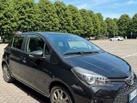 Second-hand Toyota Yaris Style 99 CP (72 kW) 2014 Negru Hatchback