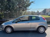 Usata Fiat Grande Punto 75 CV (55 kW) 2007 Grigio Utilitaria