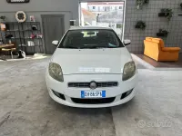 Usata Fiat Bravo Emotion 105 CV (77 kW) 2011 Bianco Utilitaria