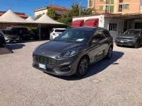 Käytetty Ford Kuga ST-Line X 120 HP (88 kW) 2024 Harmaa Katumaasturi