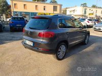 Usata VW Tiguan Sportline 140 CV (102 kW) 2012 Grigio SUV