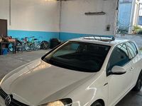 Usata VW Golf VI R-line 122 CV (89 kW) 2010 Bianco Utilitaria