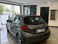 Usata Peugeot 208 Allure 75 CV (55 kW) 2017 Grigio Utilitaria