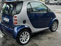 Usata Smart ForTwo Coupé 41 CV (30 kW) 2004 Blu/azzurro Utilitaria