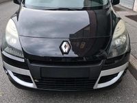 Usata Renault Scénic III 110 CV (80 kW) 2011 Nero Monovolume